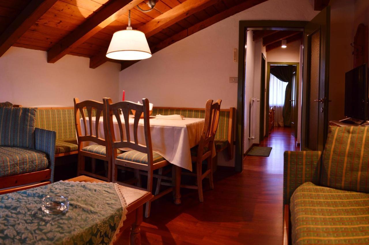 Appartamenti Astoria La Villa ลาวิลลา ภายนอก รูปภาพ